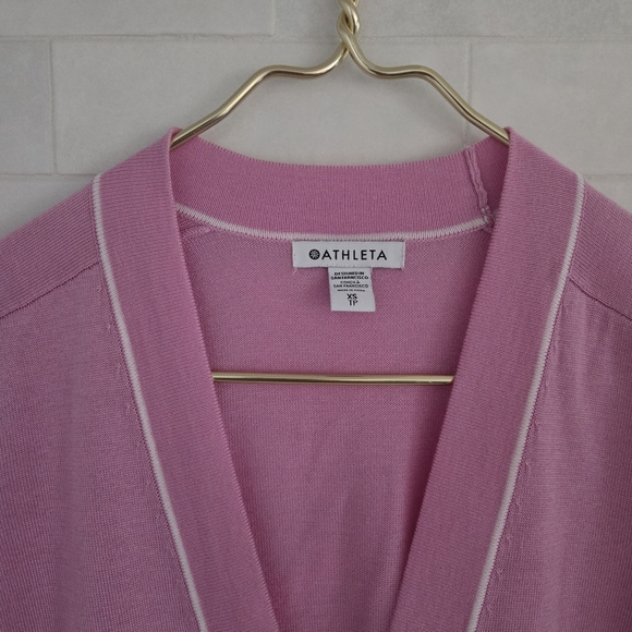 Athleta Lightweight Merino Wool Lyocell Button Cardigan Sweater Quartz Pink XS - Picture 3 of 8